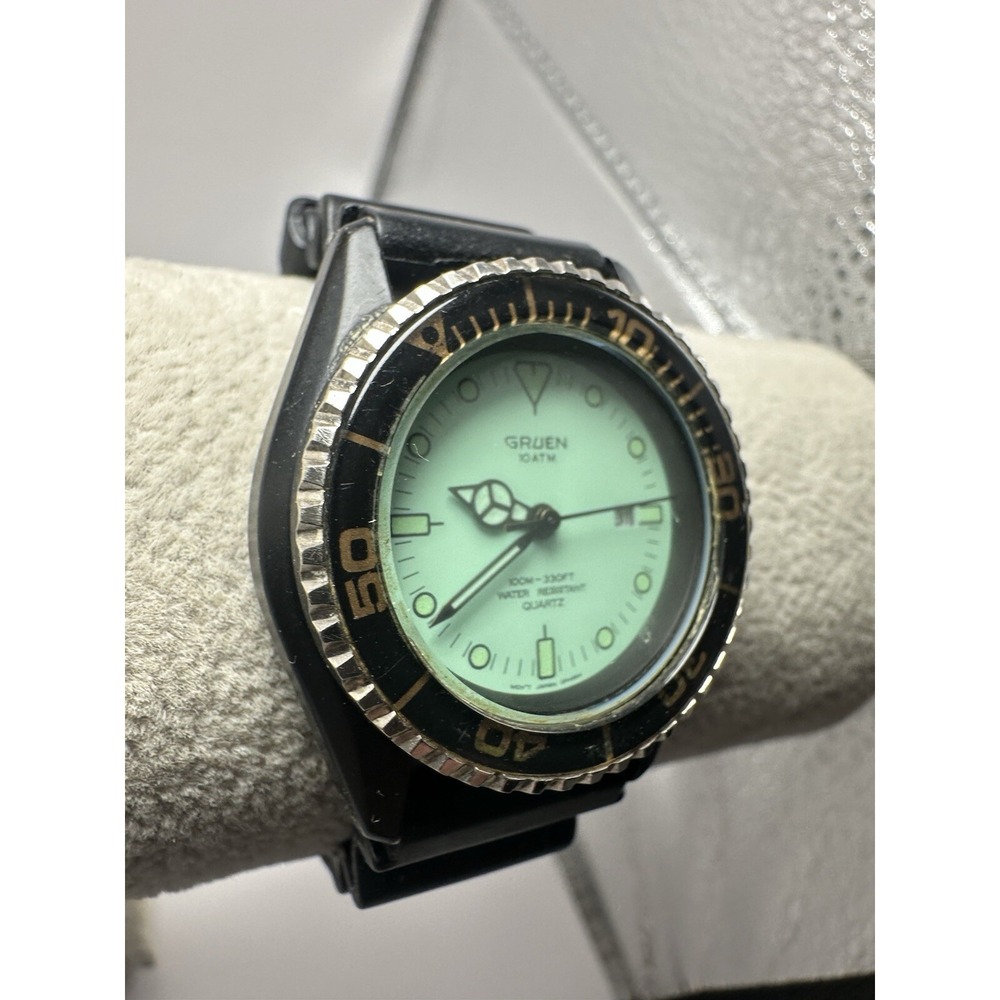 Gruen GR4684 Green Dial New Battery 34MM 8.25" Black Rubber Band Rare Diver C42 - Picture 4 of 12
